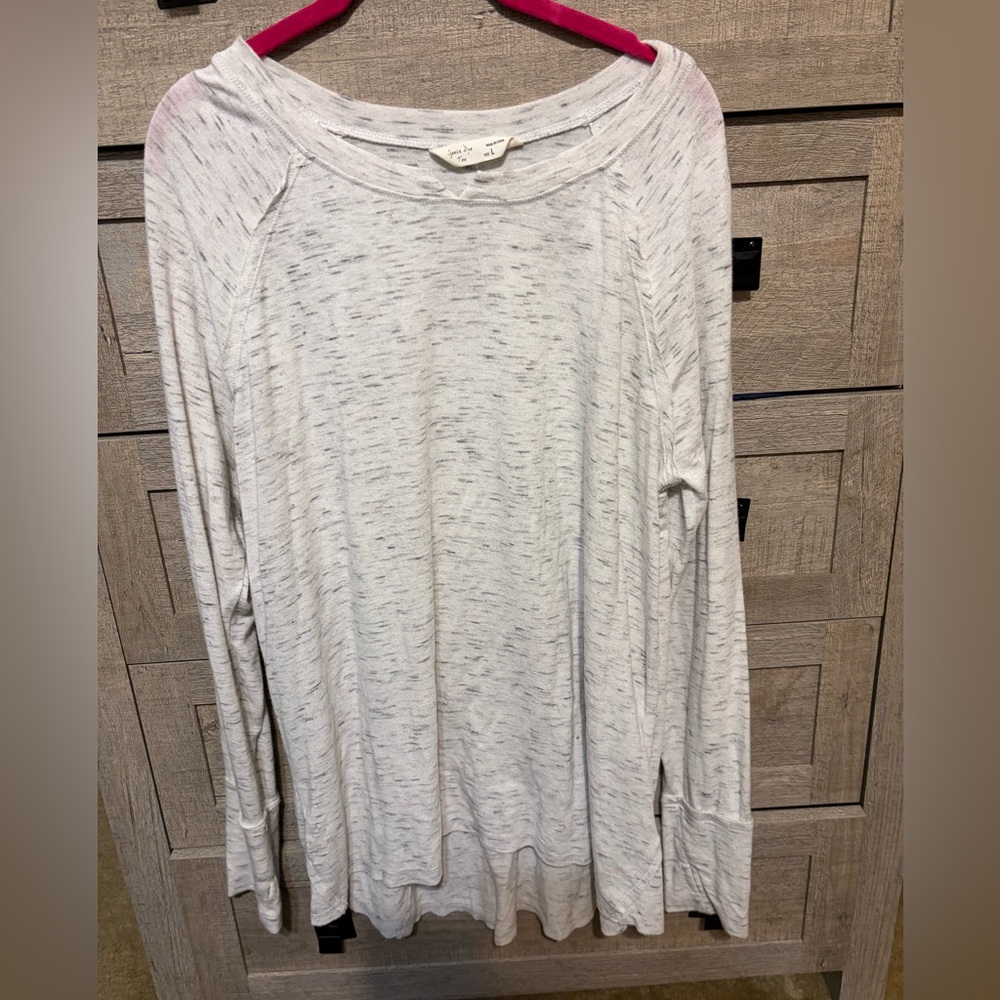Light Gray Marled Long-Sleeve Women's Top